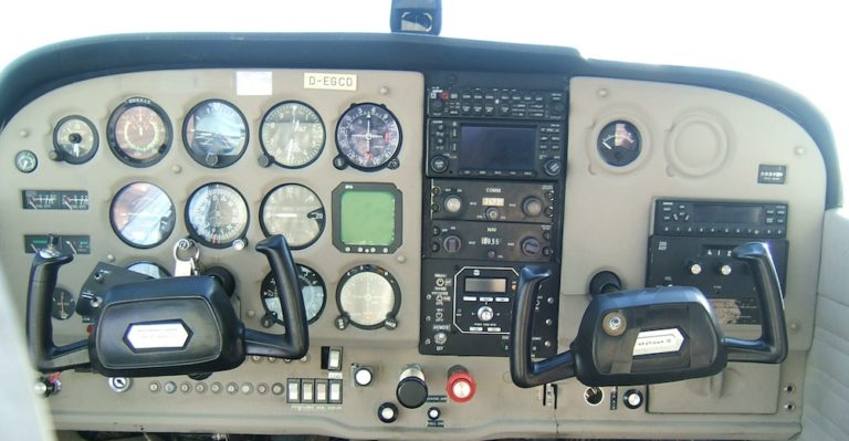 degcd-cockpit